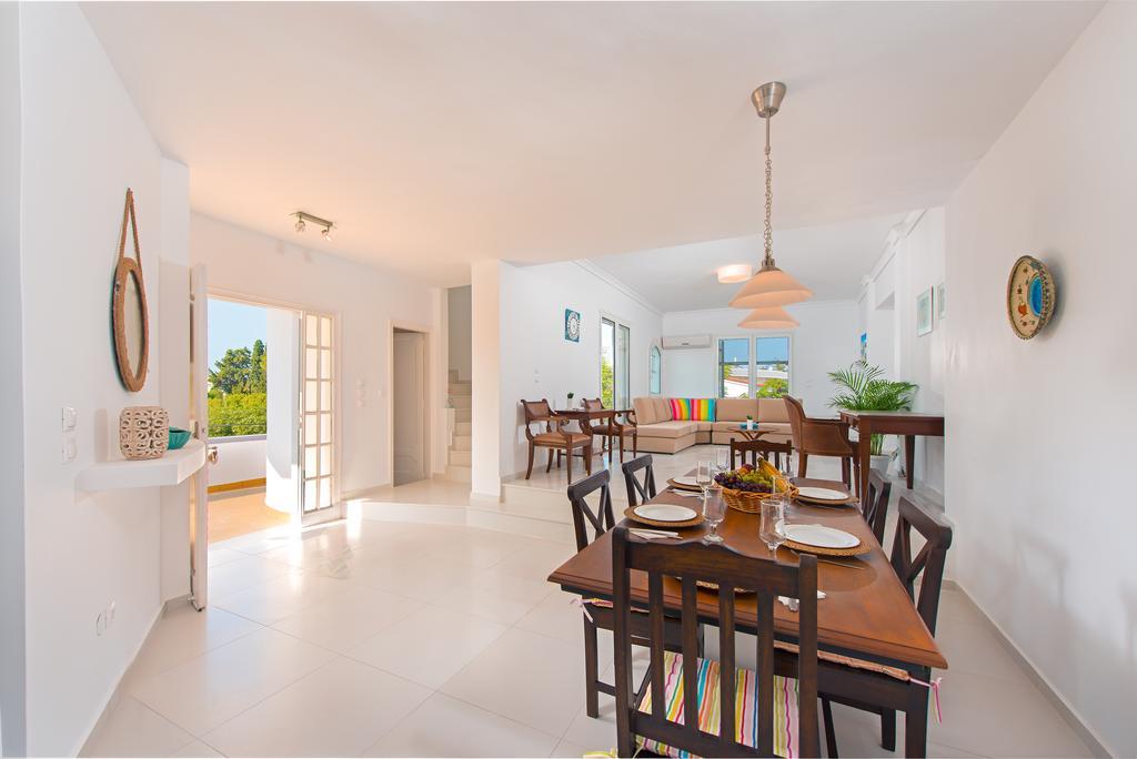Villa Giovanni Faliraki Luaran gambar
