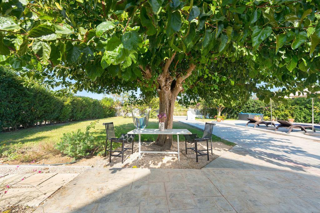 Villa Giovanni Faliraki Luaran gambar