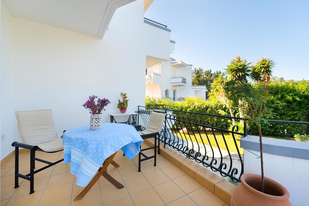 Villa Giovanni Faliraki Luaran gambar