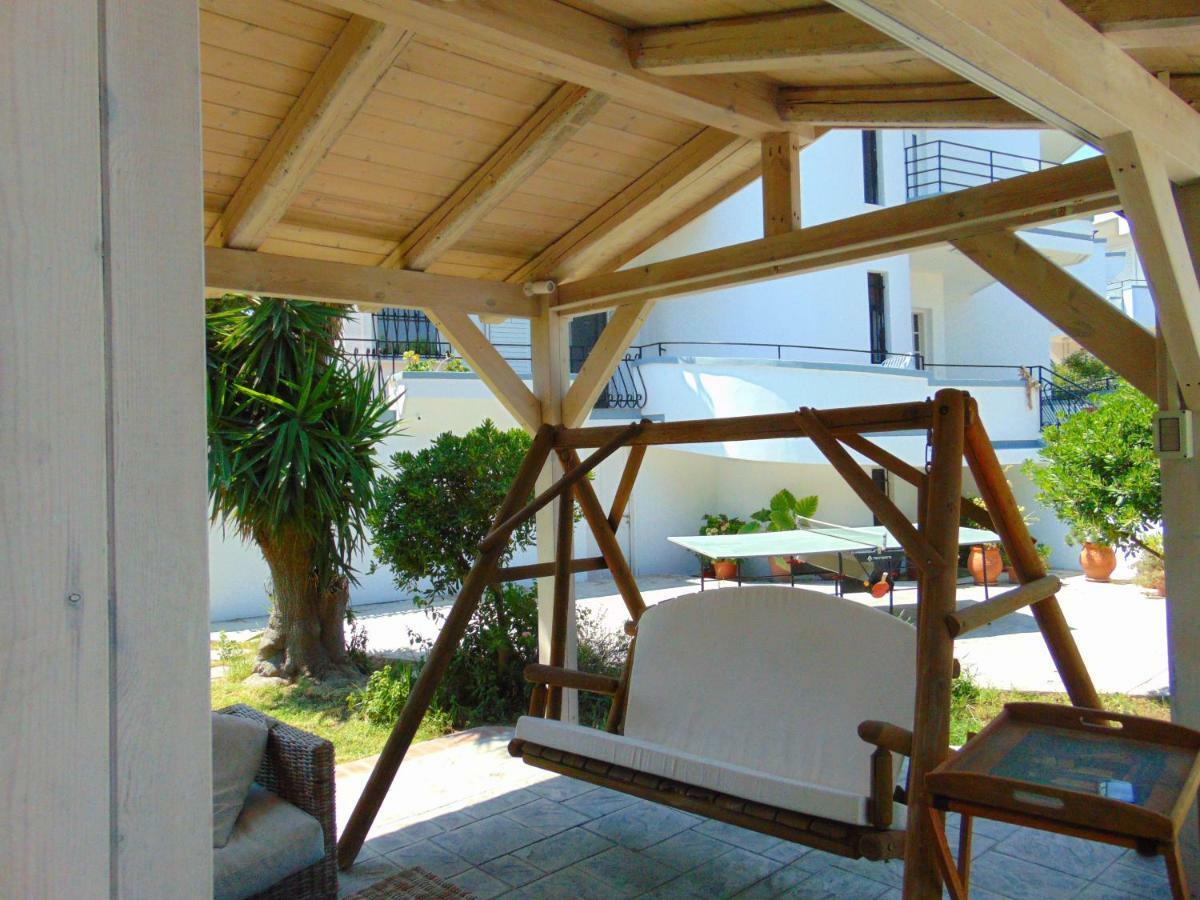Villa Giovanni Faliraki Luaran gambar